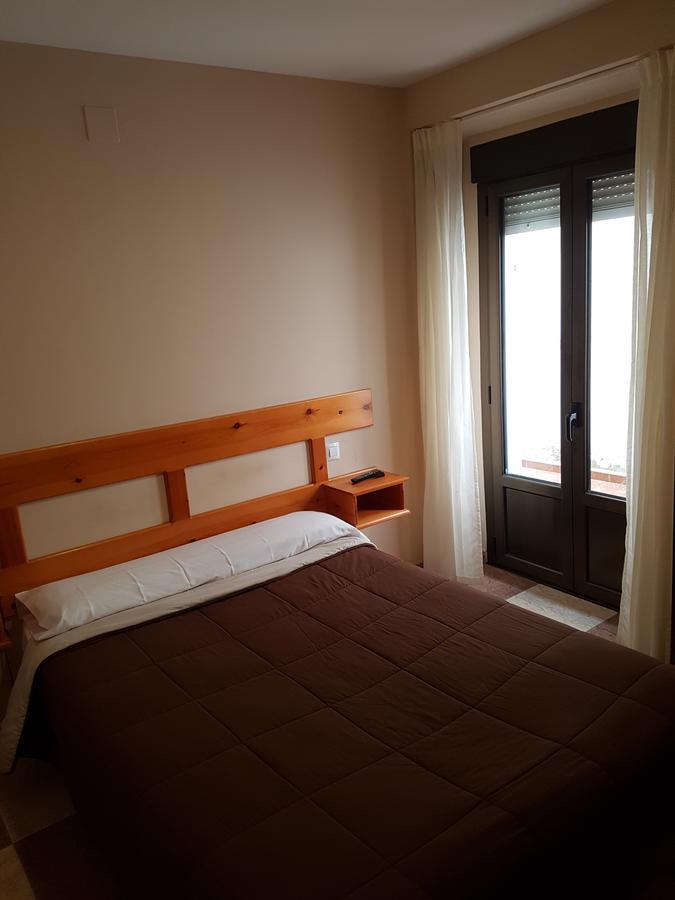 Pension Arenal San Vicente De La Barquera Ngoại thất bức ảnh